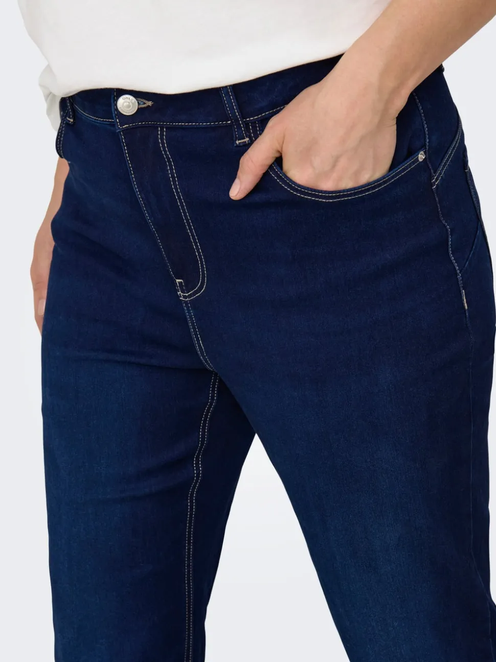 CARAUGSTA Krój flared Jeans