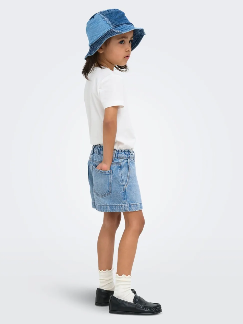 KMGCOMET Średnia talia Krój wide leg Jeansowe szorty
