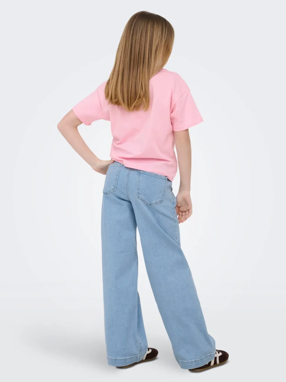 KOGNEW Średnia talia Krój wide leg Jeans