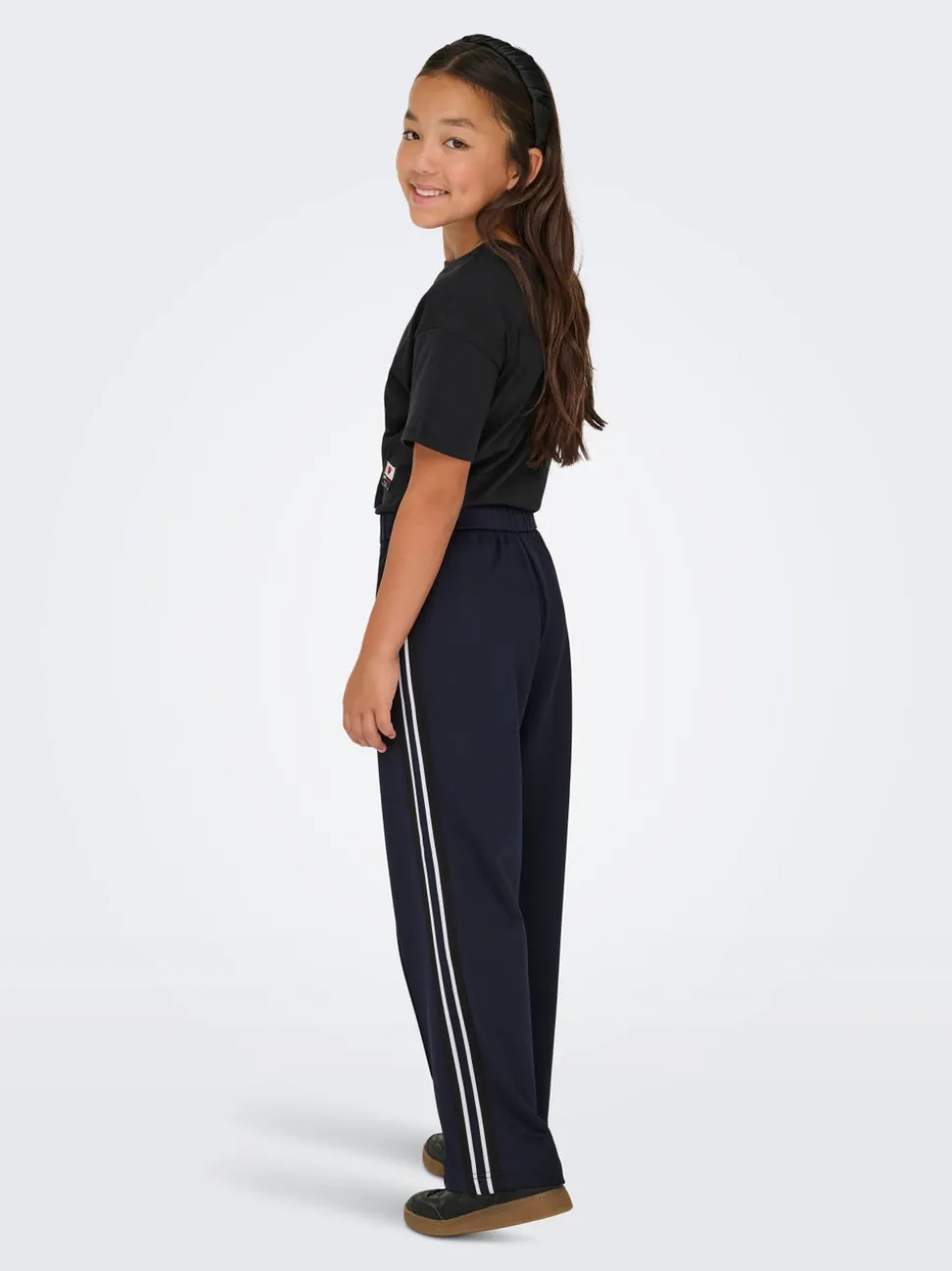 KOGWARM Krój wide leg Spodnie