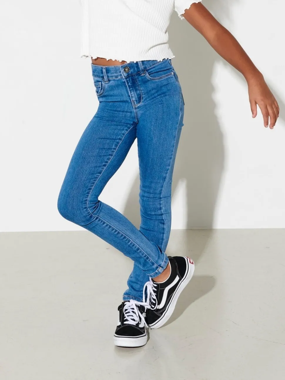 KONRAIN Średnia talia Krój skinny Jeans