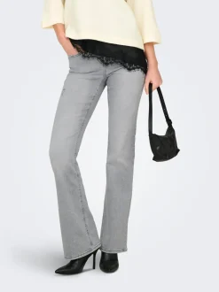 ONLBLUSH Średnia talia Krój flared Jeans