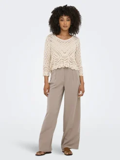 ONLHATTIE Krój straight tapered Spodnie