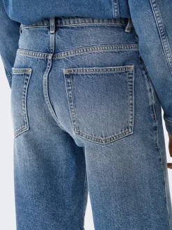 ONLMATE Średnia talia Krój baggy Jeansowe szorty