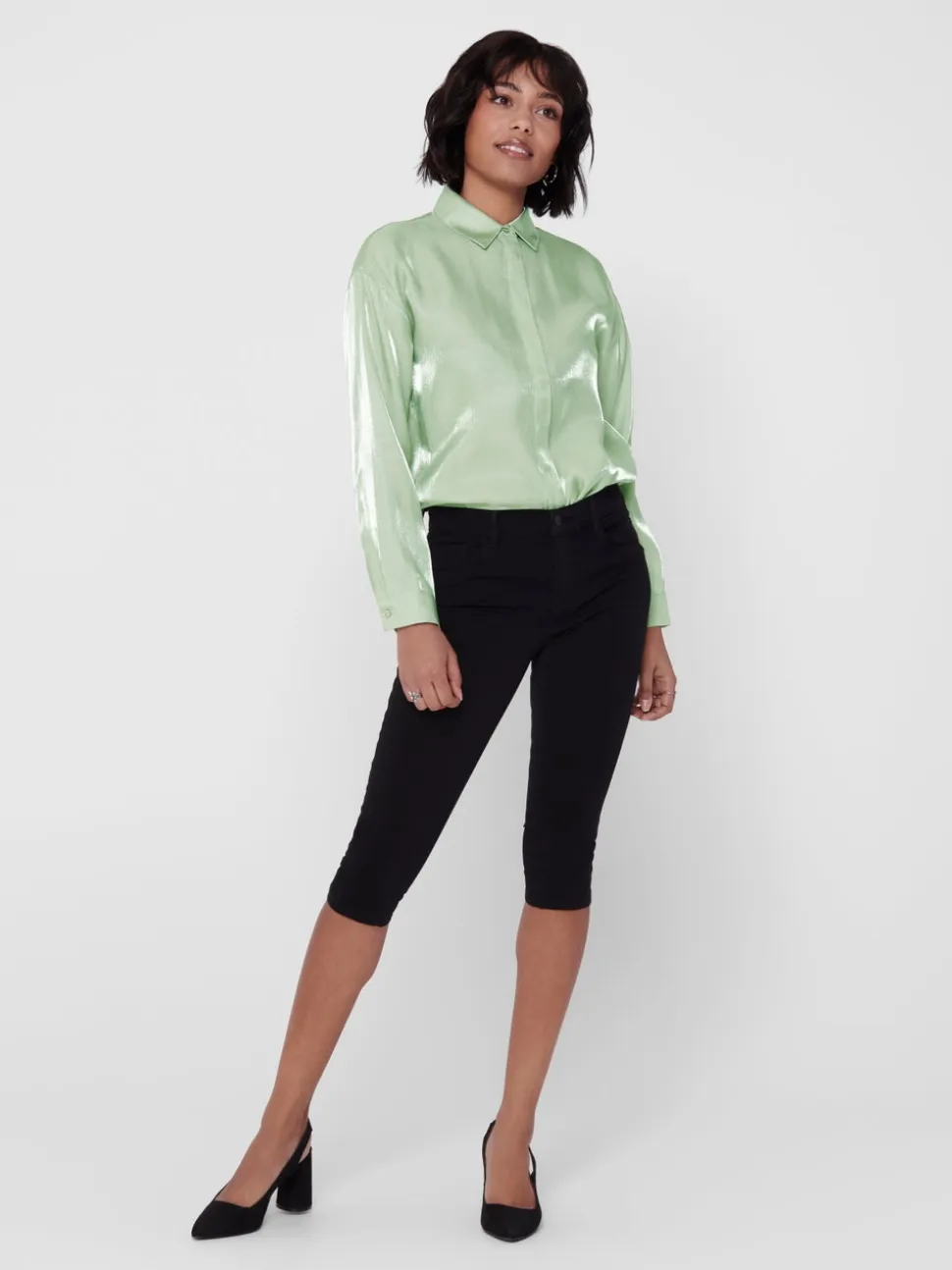 ONLRAIN Regularna talia Krój skinny Jeansowe szorty