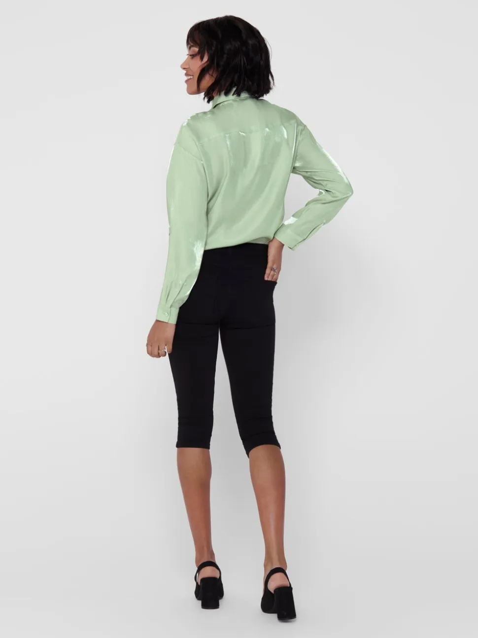 ONLRAIN Regularna talia Krój skinny Jeansowe szorty