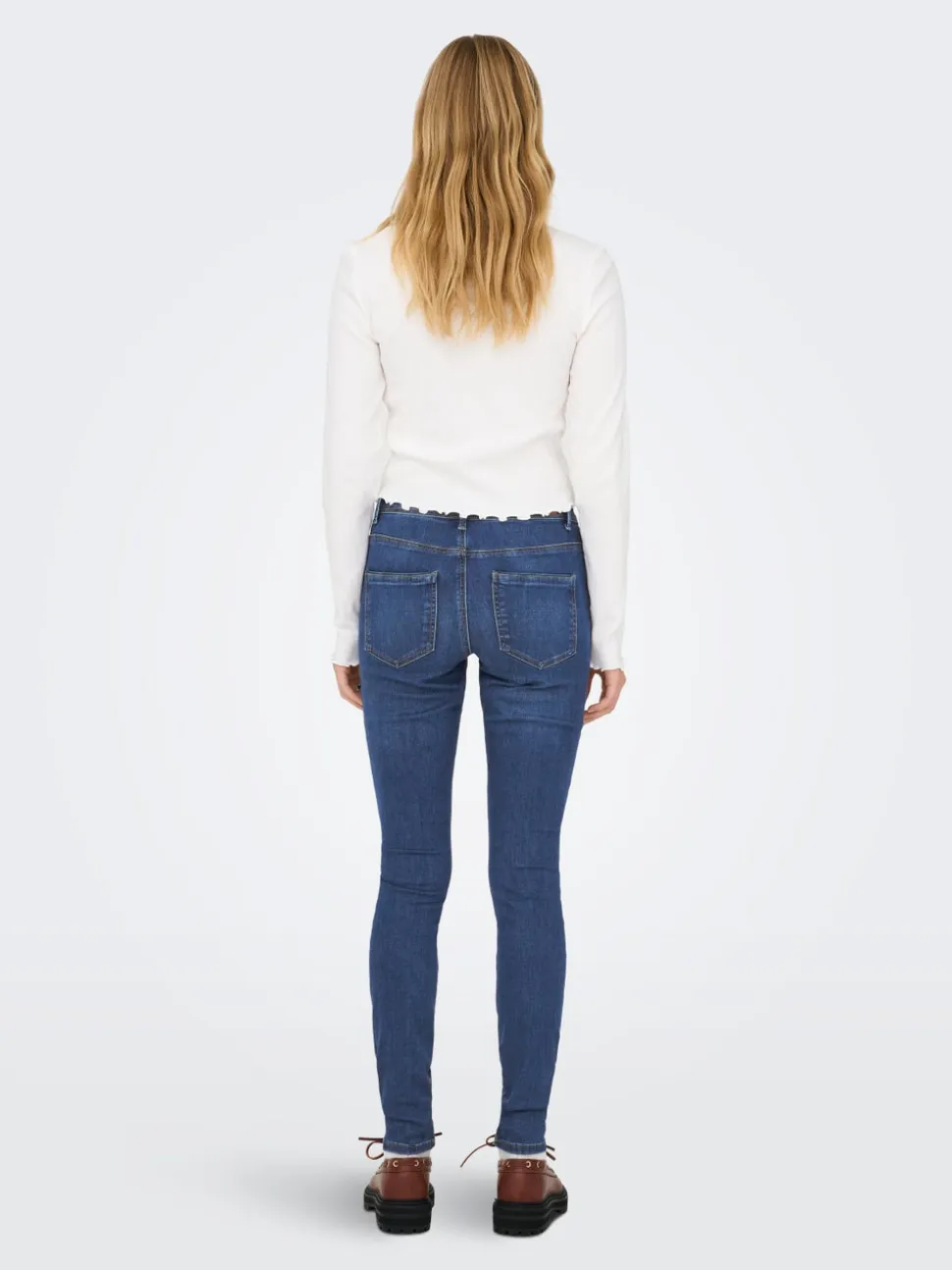 ONLWOW Średnia talia Krój skinny Jeans