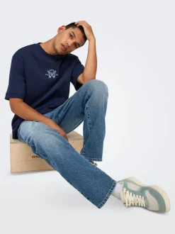 ONSEDGE Średnia talia Krój prosty Jeans