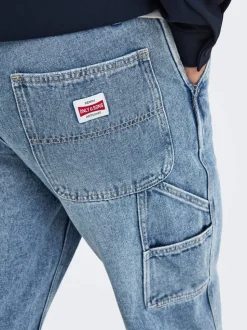 ONSEDGE Średnia talia Krój prosty Jeans