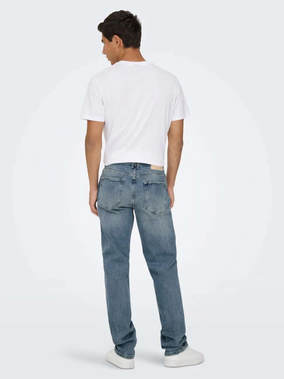 ONSEDGE Średnia talia Krój prosty Jeans