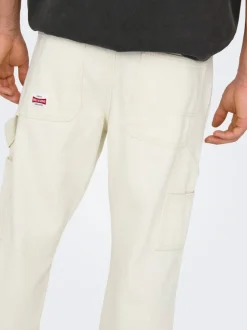 ONSEDGE Średnia talia Krój prosty Jeans