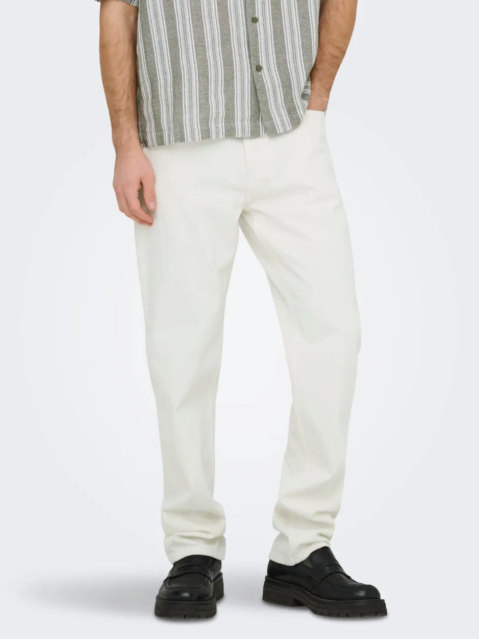 ONSEDGE Średnia talia Krój prosty Jeans