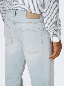 ONSEDGE Średnia talia Krój prosty Jeans