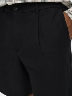 ONSLOU Krój tapered Szorty