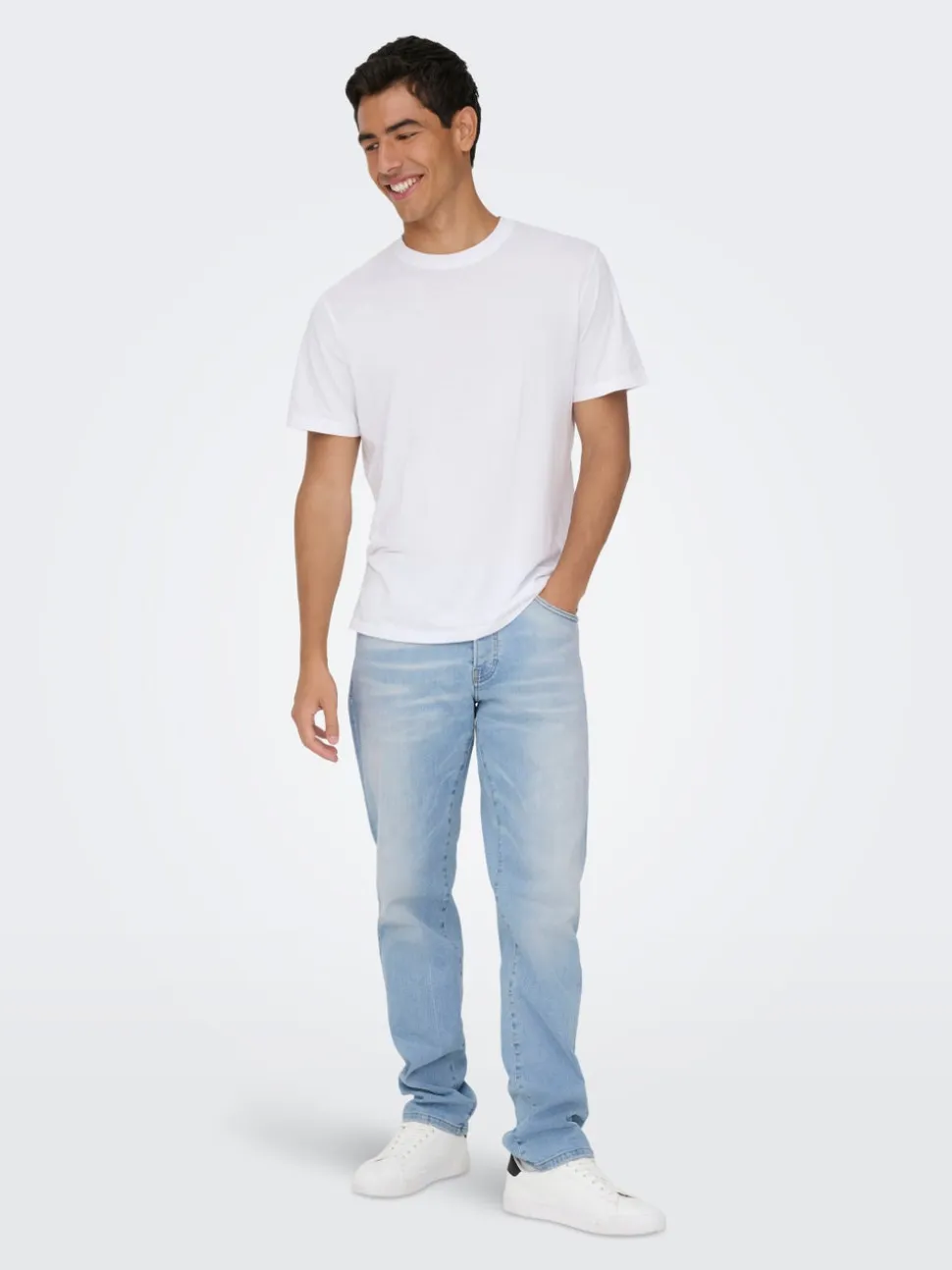 ONSWEFT Średnia talia Krój regularny Jeans