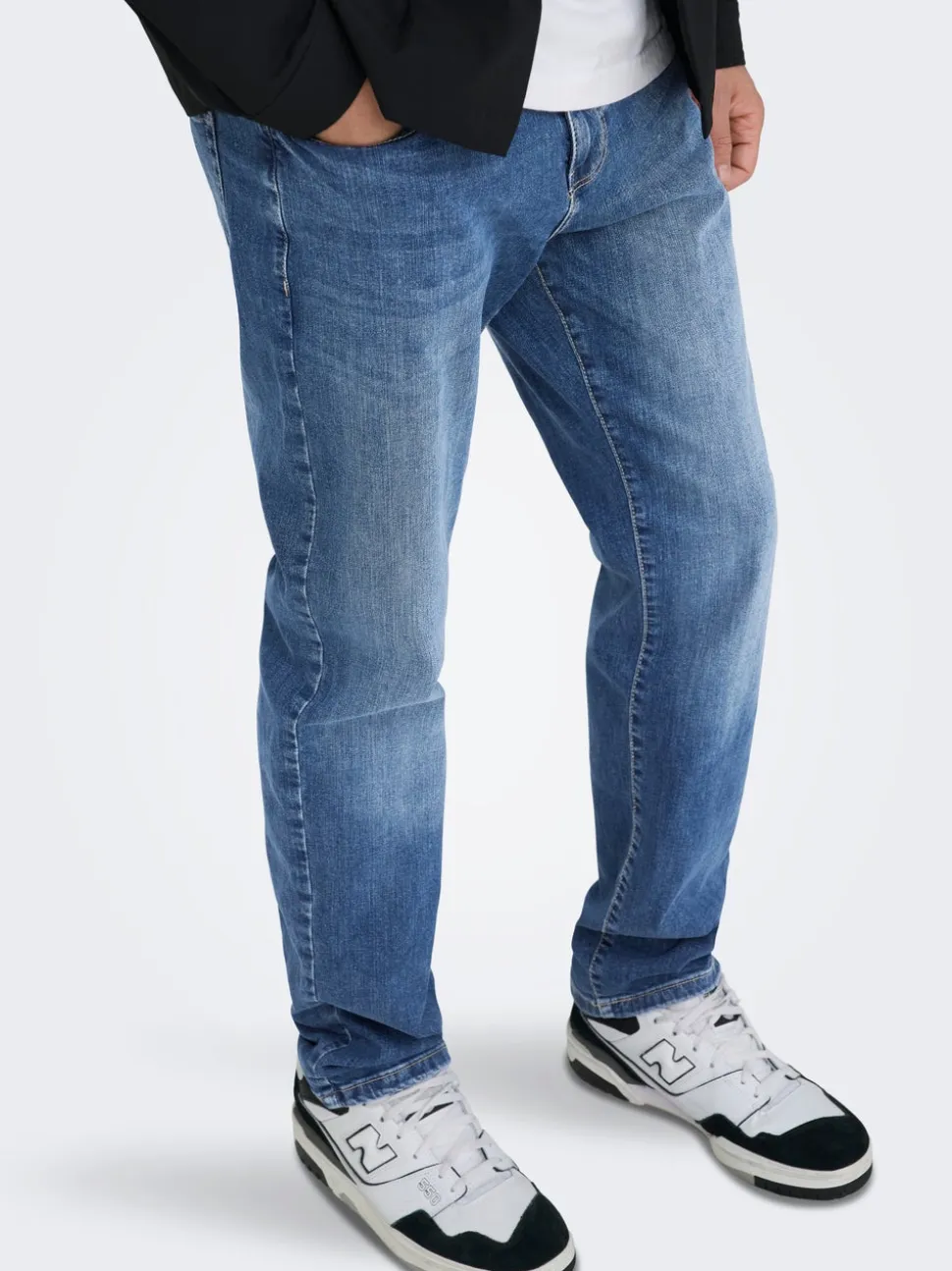 ONSWEFT Średnia talia Krój regularny Jeans