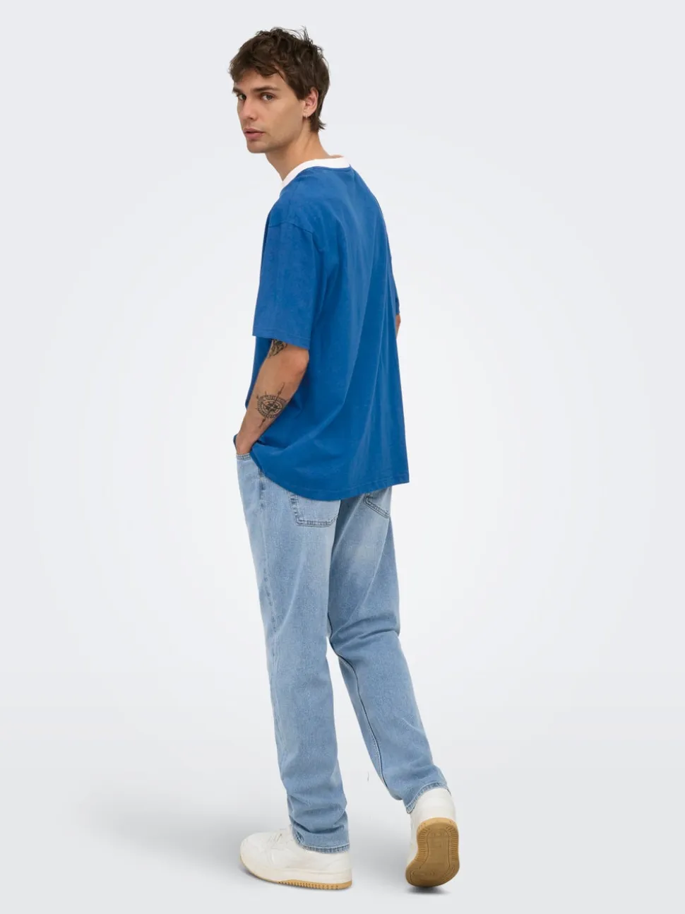 ONSWEFT Średnia talia Krój regularny Jeans