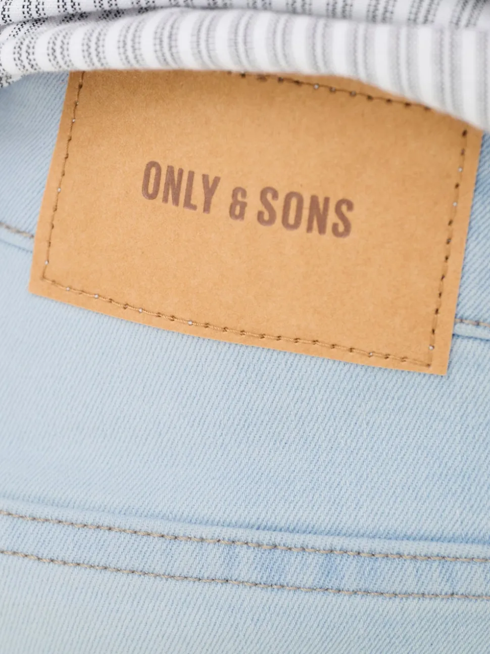 ONSWEFT Średnia talia Krój regularny Jeans